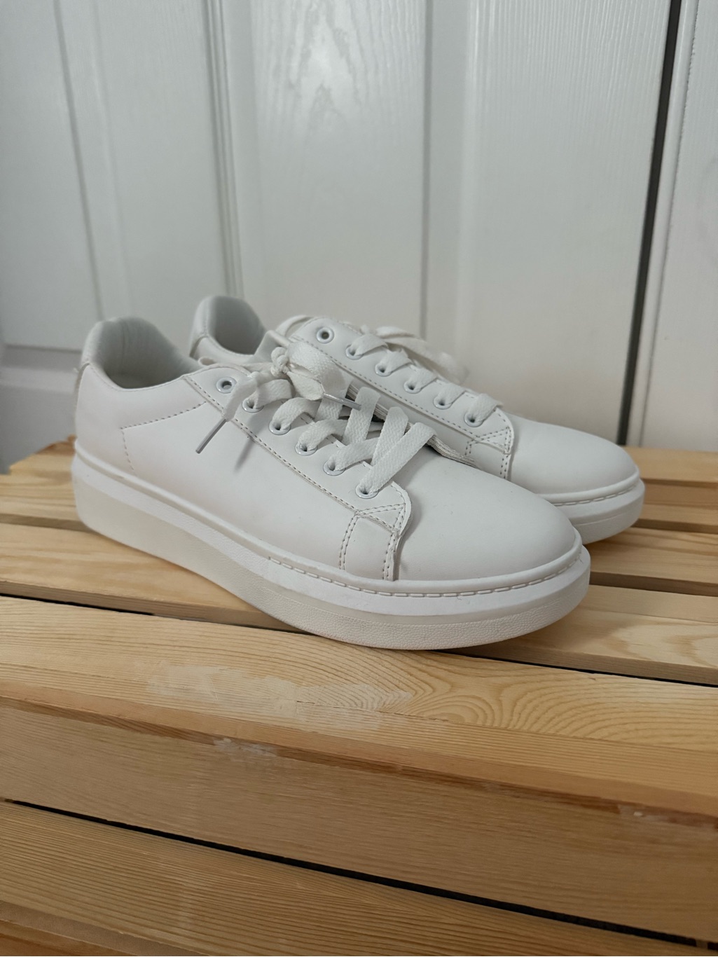 C&C California White Platform Lace-Up Sneakers